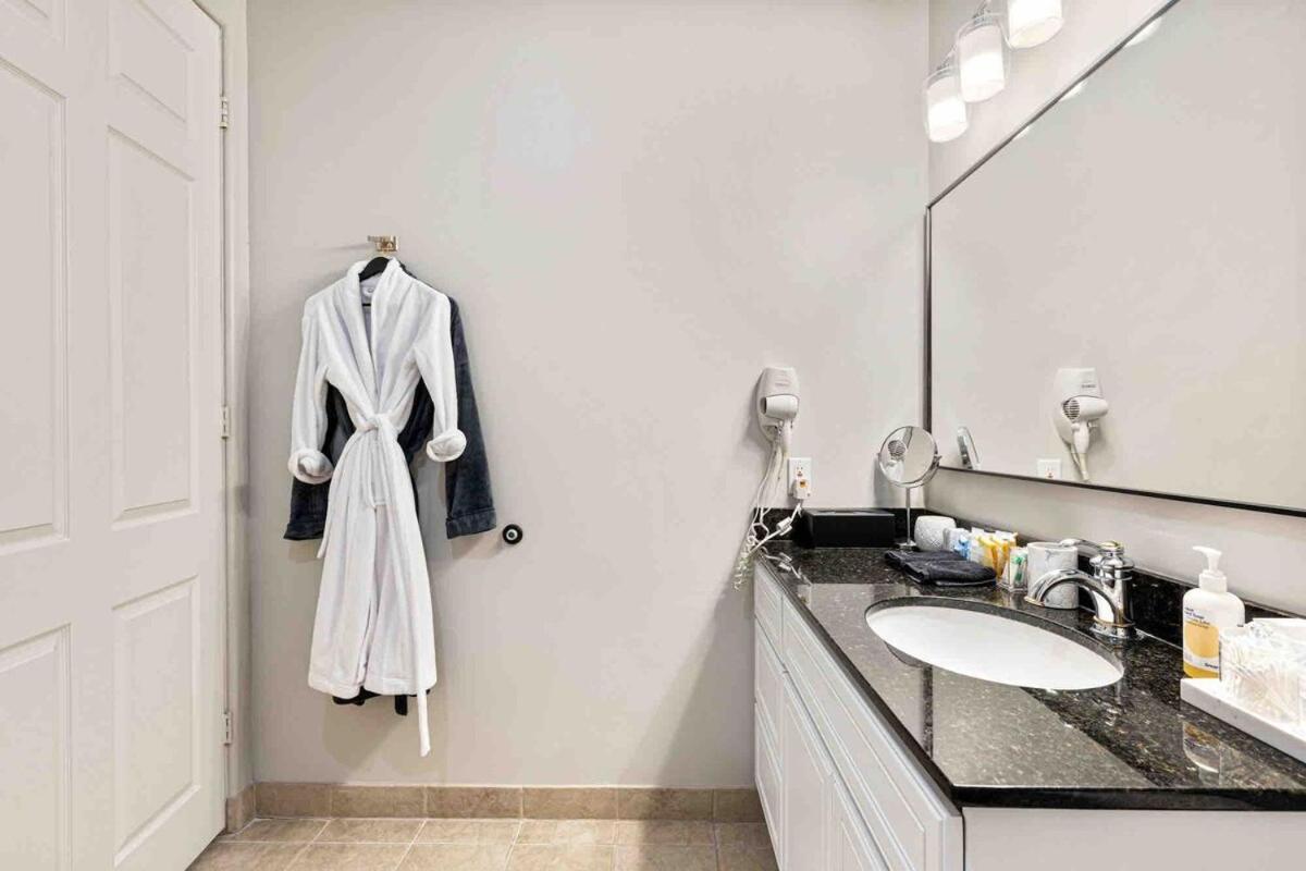 Hébergement de vacances Gem 1 Bedroom Pool Hot Tub Sleeps 4 La Quinta